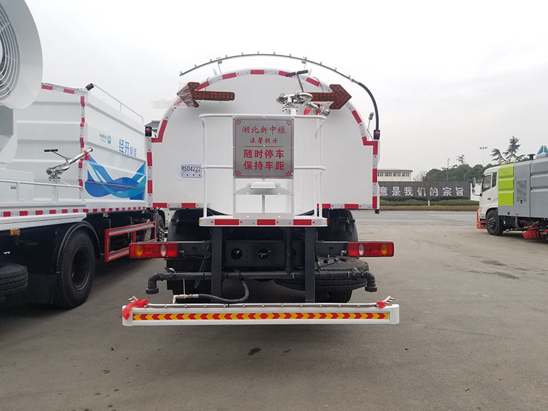 中洁牌XZL5182TYH6型路面养护车