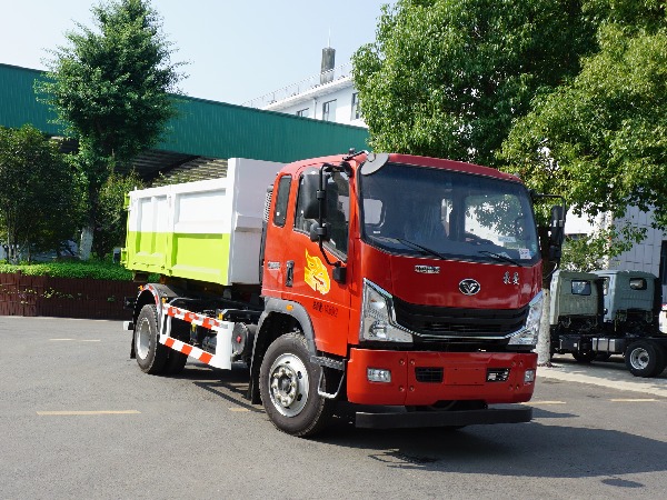 中洁牌XZL5148ZXX6型车厢可卸式垃圾车