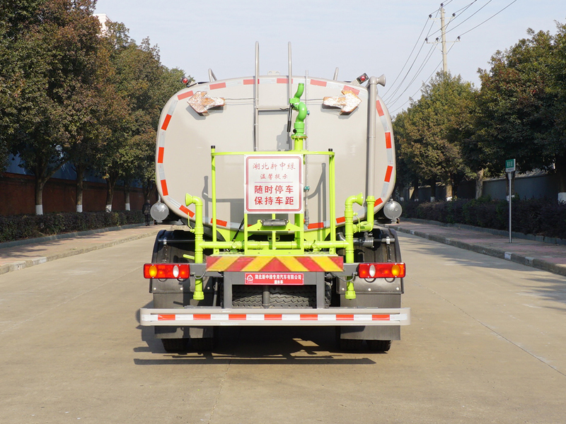 中洁牌XZL5166GSS6型洒水车