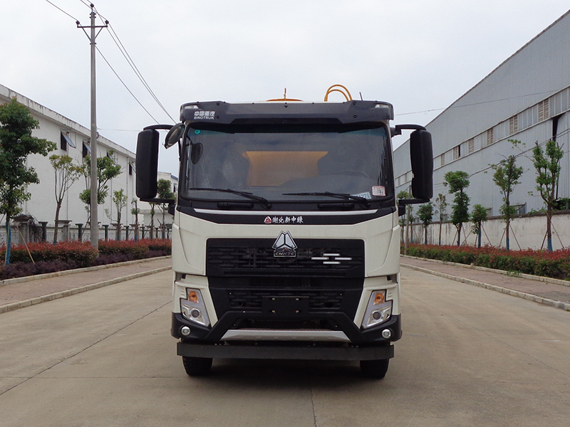 XZL5189GQW6型清洗吸污车