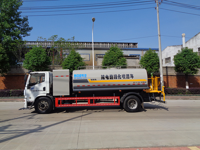 XZL5185GPSBEV型纯电动绿化喷洒车