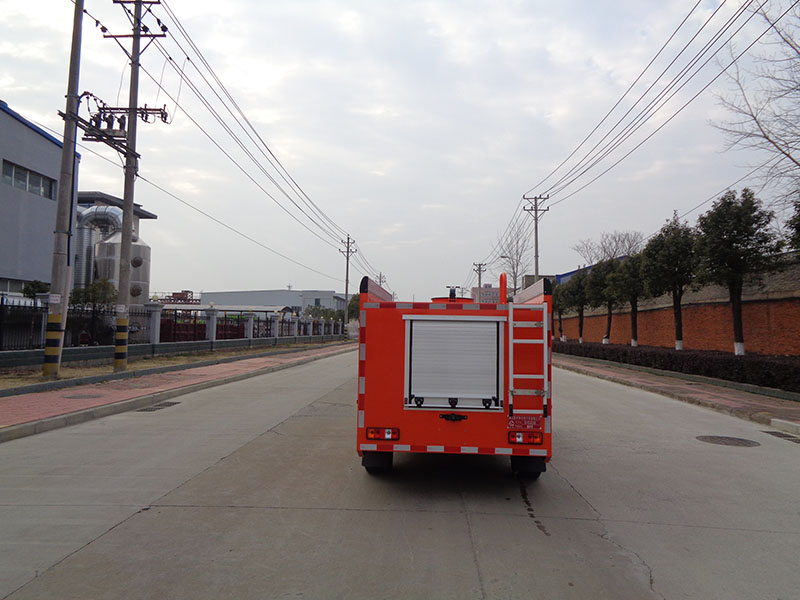 XZL5045GSS6型洒水车