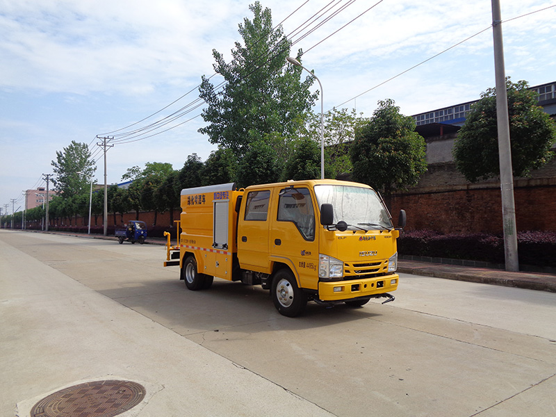 XZL5046GPS6型绿化喷洒车