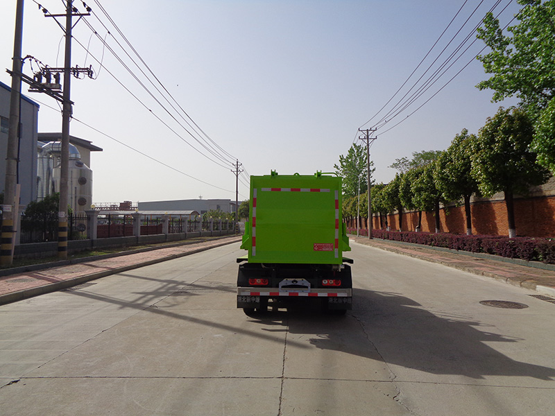 XZL5040ZZZBEV型纯电动自装卸式垃圾车