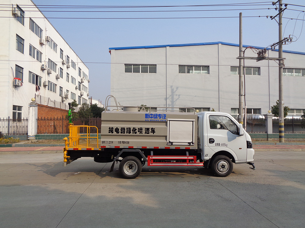 XZL5042GPSBEV型纯电动绿化喷洒车