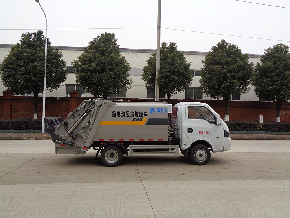 XZL5042ZYSBEV型纯电动压缩式垃圾车