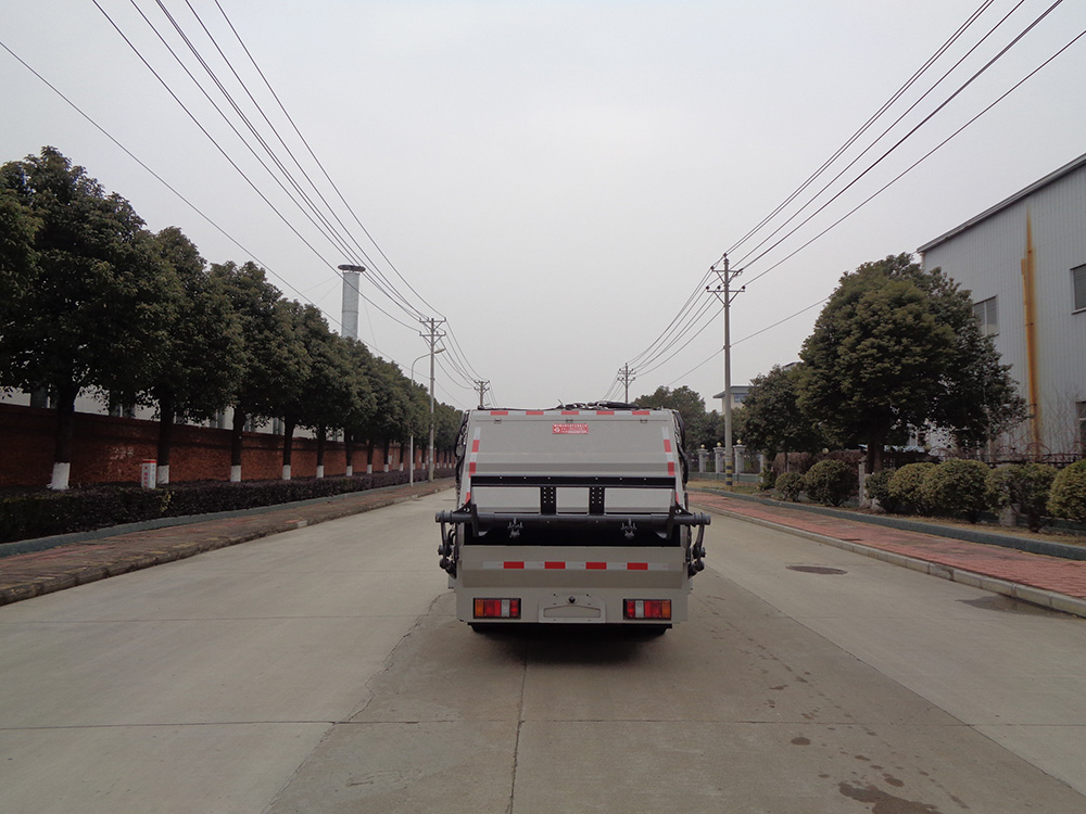 XZL5042ZYSBEV型纯电动压缩式垃圾车