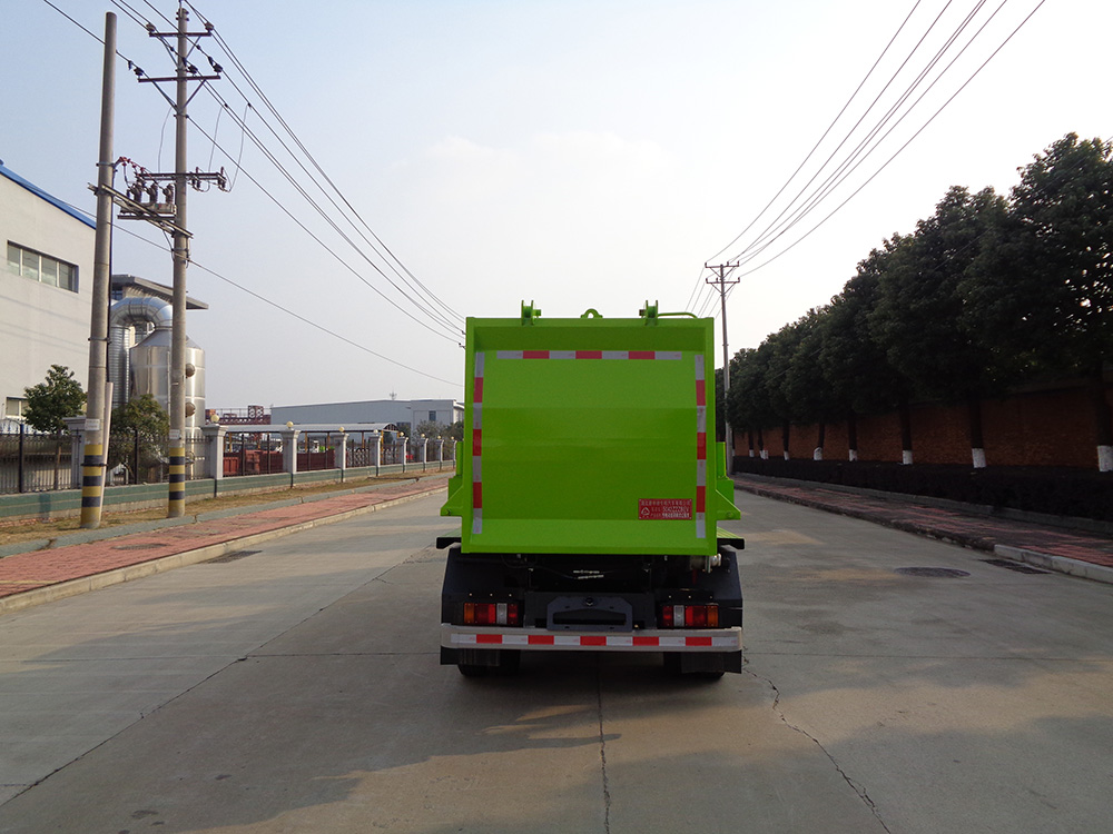 XZL5042ZZZBEV型纯电动自装卸式垃圾车