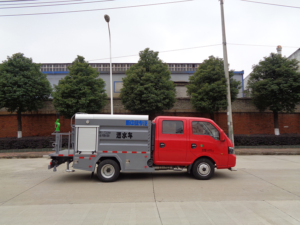 XZL5041GSS6型洒水车